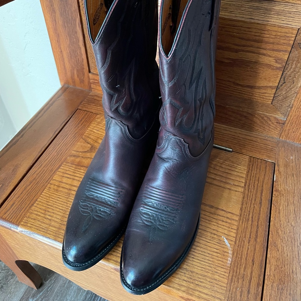 Lucchese 2000 series men's boots